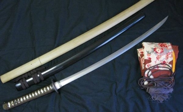 Hướng dẫn chọn mua kiếm Nhật chi tiết, phù hợp nhu cầu